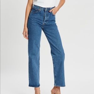 NWOT Levis Ribcage Straight Ankle Jeans
